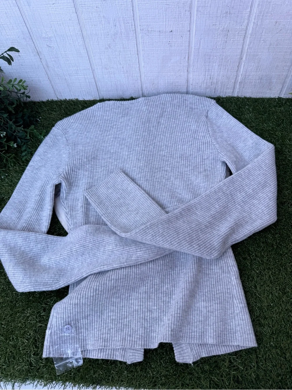 Princess Polly Suzu Long Sleeve Knit Top Grey Ribbed Button-Front Sweater Sz s - Picture 13 of 15